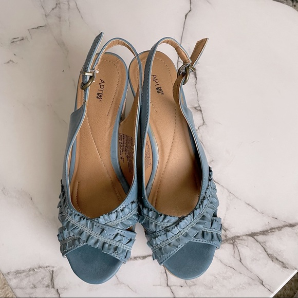 Apt 9 Wedges - Picture 5 of 12